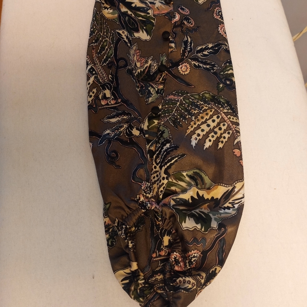 Banana Republic Taupe Brown Floral Leafy Print Silky Bohemian Balloon Sleeve Top - Picture 7 of 9